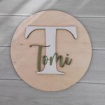 Névtábla gyerekszobába monogrammal