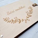 Emlékkönyv egyedi felirattal