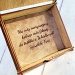 Táskaakasztó ajándékdobozban